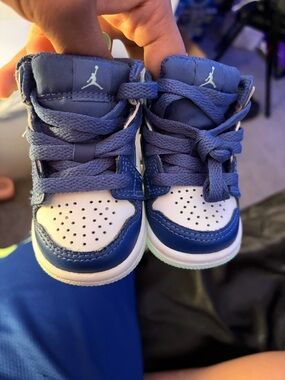 Jordan Toddler Blue and White High-Top Sneakers